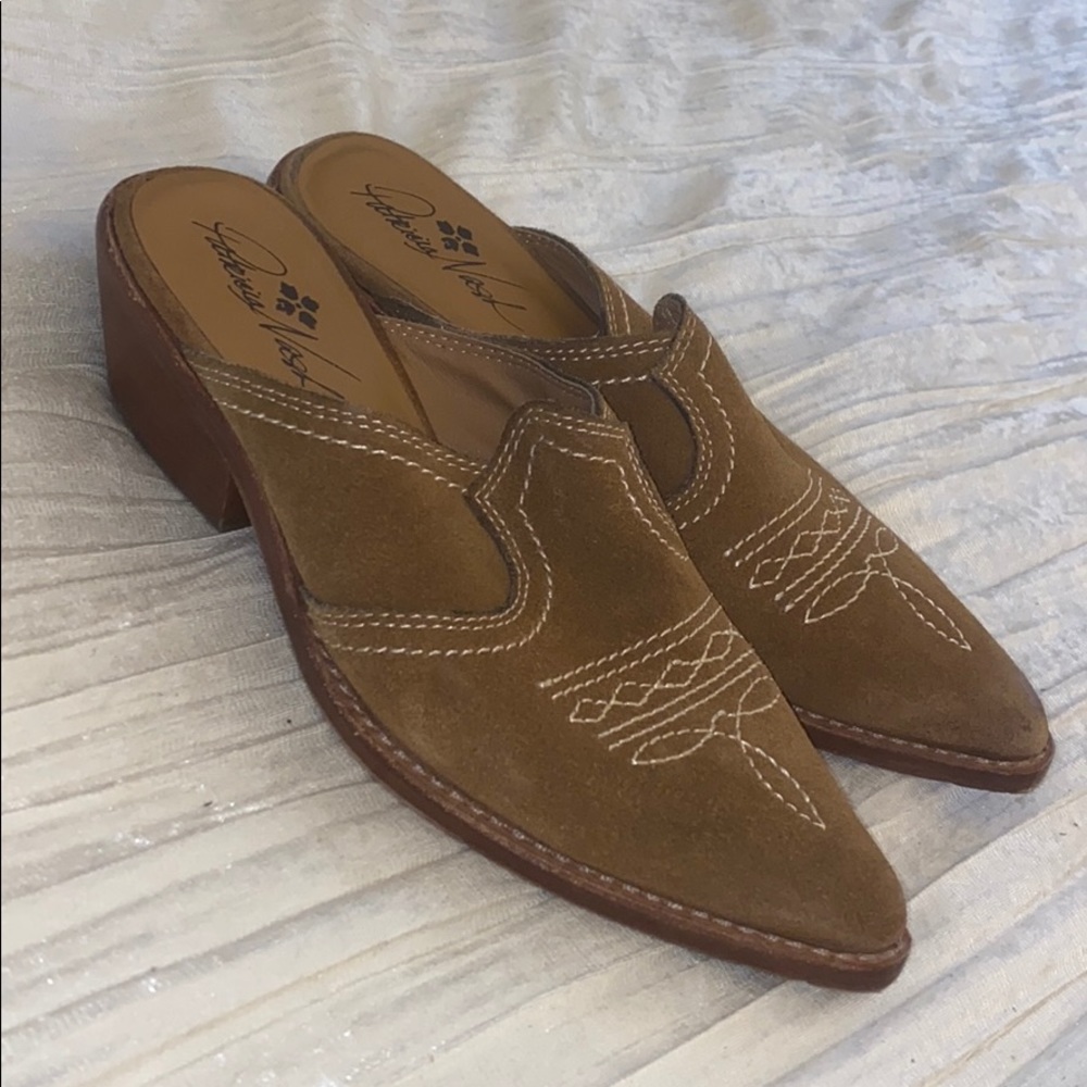 Patricia Nash cowboy mule